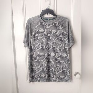 Tek Gear Men's Gray Camouflage DryTek Shirt Size Medium